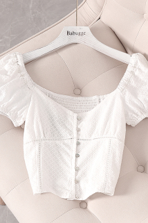 邮多多淘宝集运转运白色心机T恤小众女短袖2019夏季新款修身显瘦短款露脐一字肩上衣