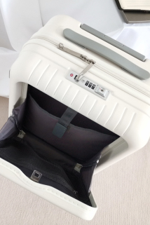 邮多多淘宝集运转运出口日本20寸PC前置开口拉杆箱电脑登机箱白色旅行李箱密码锁皮箱