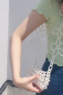 邮多多淘宝集运转运法式花朵链条珍珠串珠包 2020春夏原创纯手工复古风斜跨包单肩包