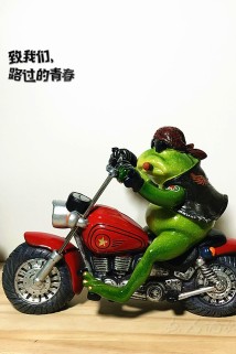 邮多多淘宝集运转运新款装饰品胖青蛙餐厅牛蛙家居客厅摆件摩托车个性男生日创意礼物